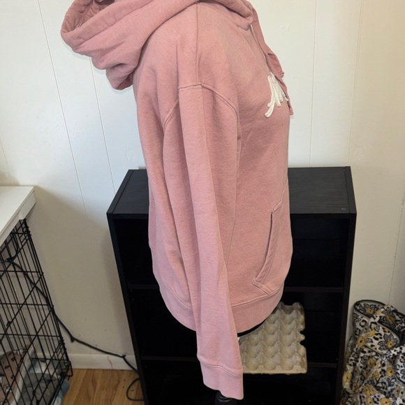 Aeropostale ladies Mauve Hoodie with Logo Sz Medium - Picture 6 of 7